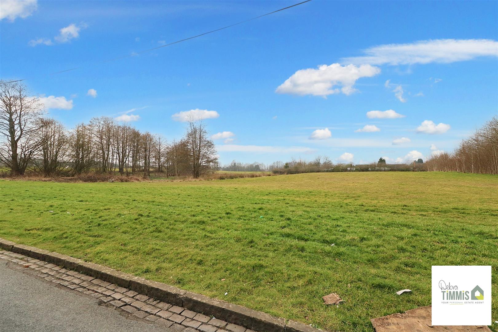 2 bed property in Abbey Road, Stoke-On-Trent